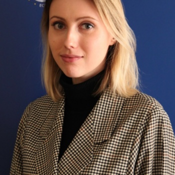 Karolina Zawitaj